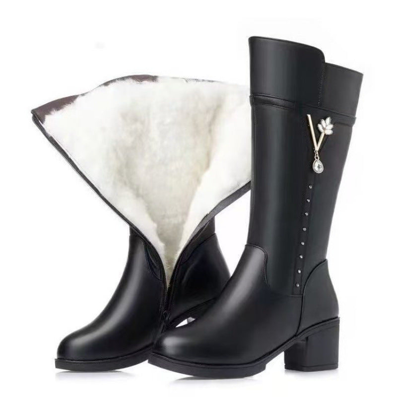 Womens Fleece-Lined Tall Boots In Soft Leather With Wool Lining And Zipper For Warmth