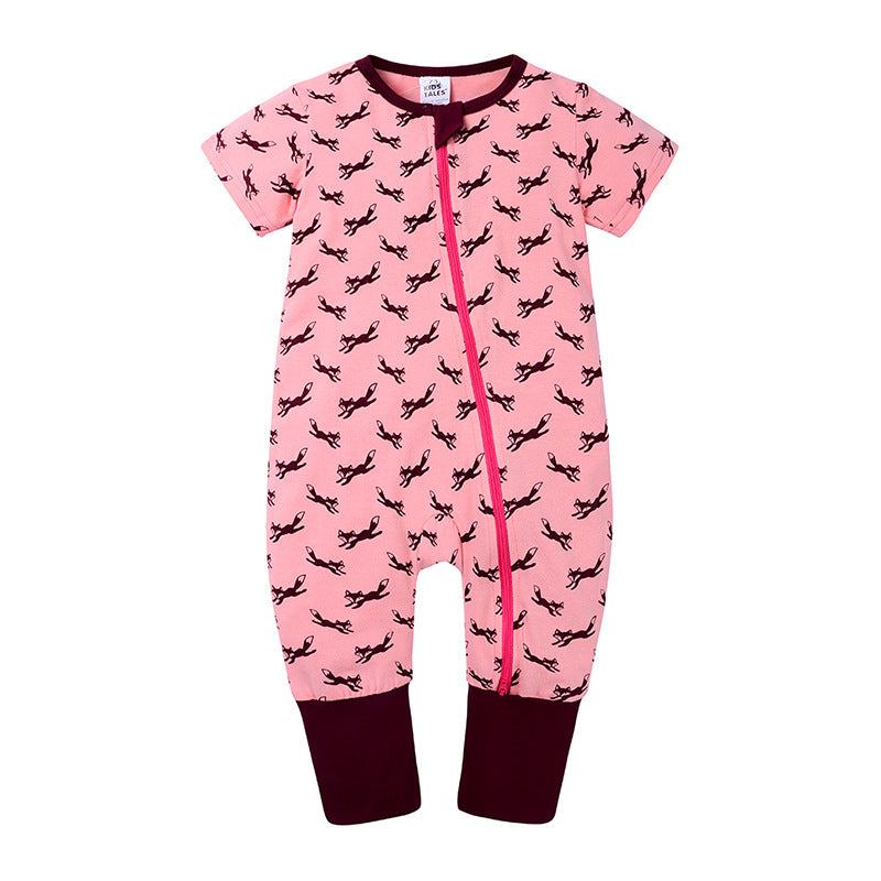 0-2 Year Old Newborns Go Out To Climb Clothes