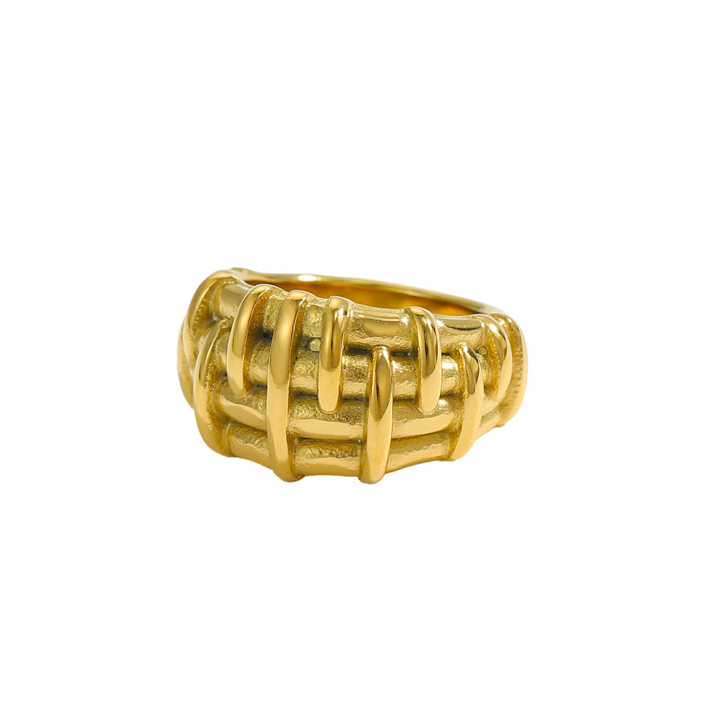 Trendy  Fashionable  And Unique Gold Ring