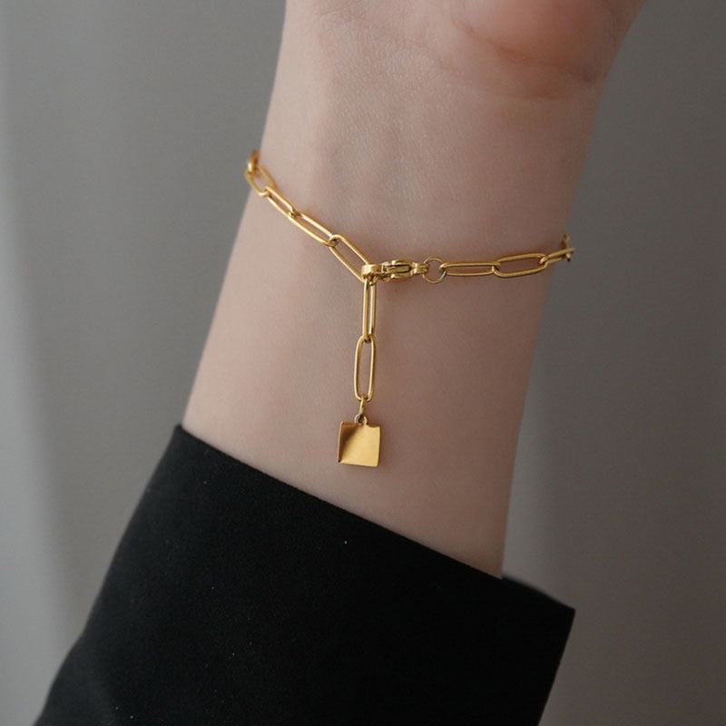 Simple Chunky Chain Bracelet With A Small Square Plate In A Japanese-Korean Style
