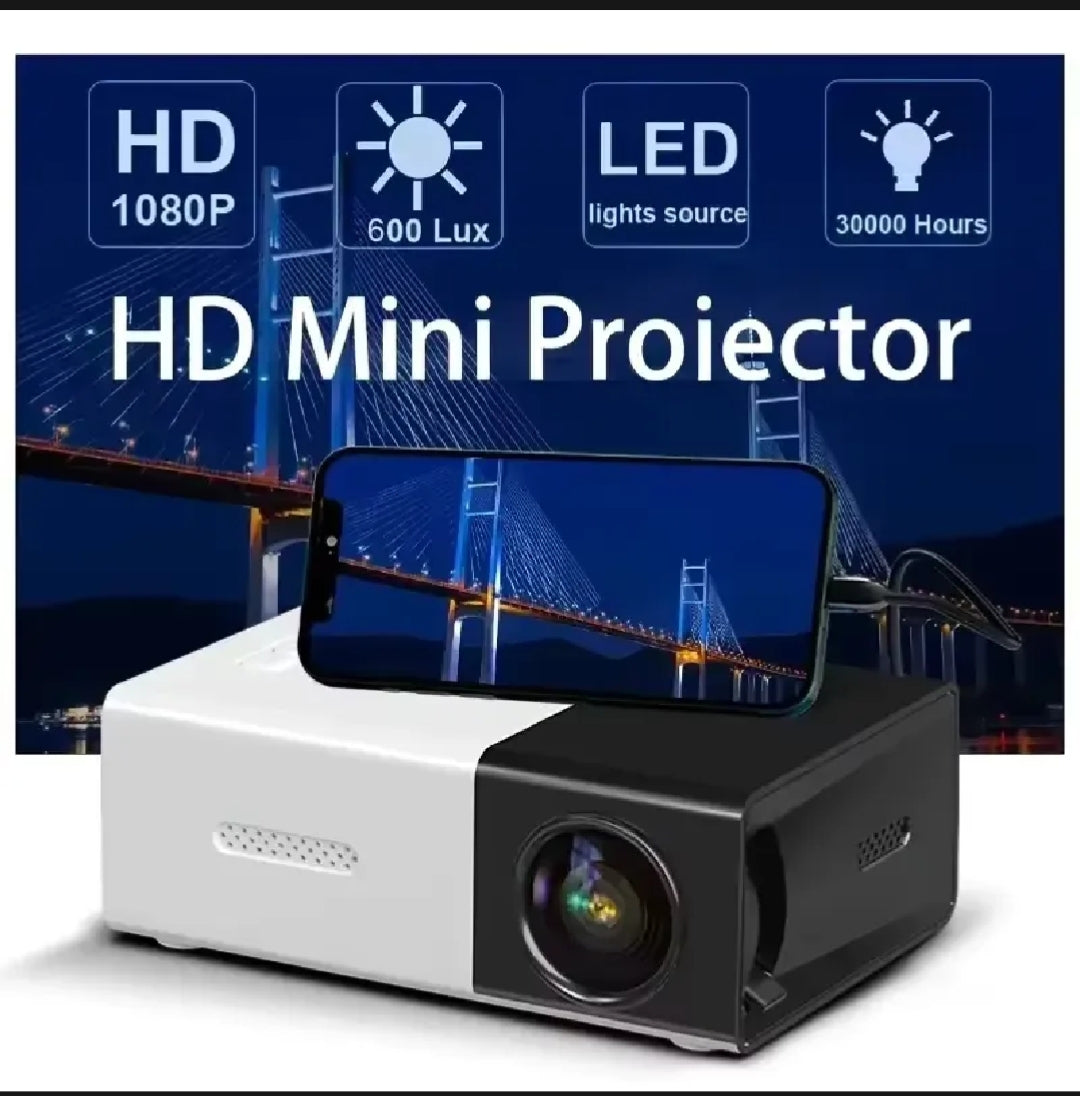 Mini projector portable projector